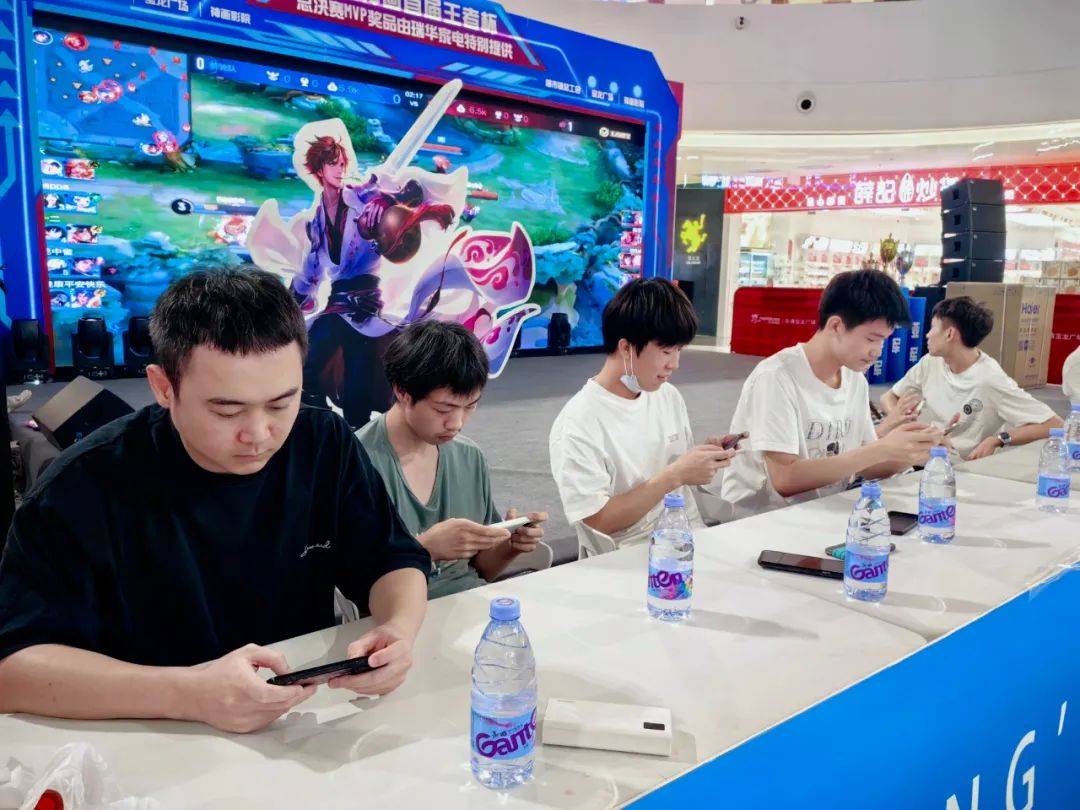 国外消息人士爆料：下赛季Jensen或将不参加2025LCS