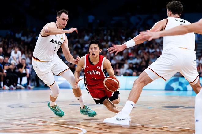打鱼腩仅7分2犯规！CBA都没打明白，还想冲击NBA？