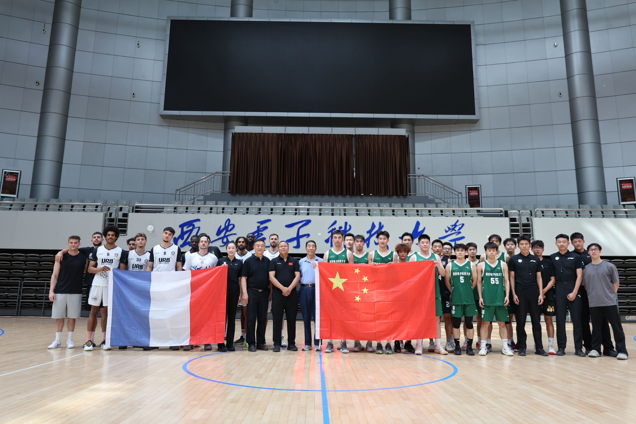综合体育体育产业新闻 商业与赛事融合趋势